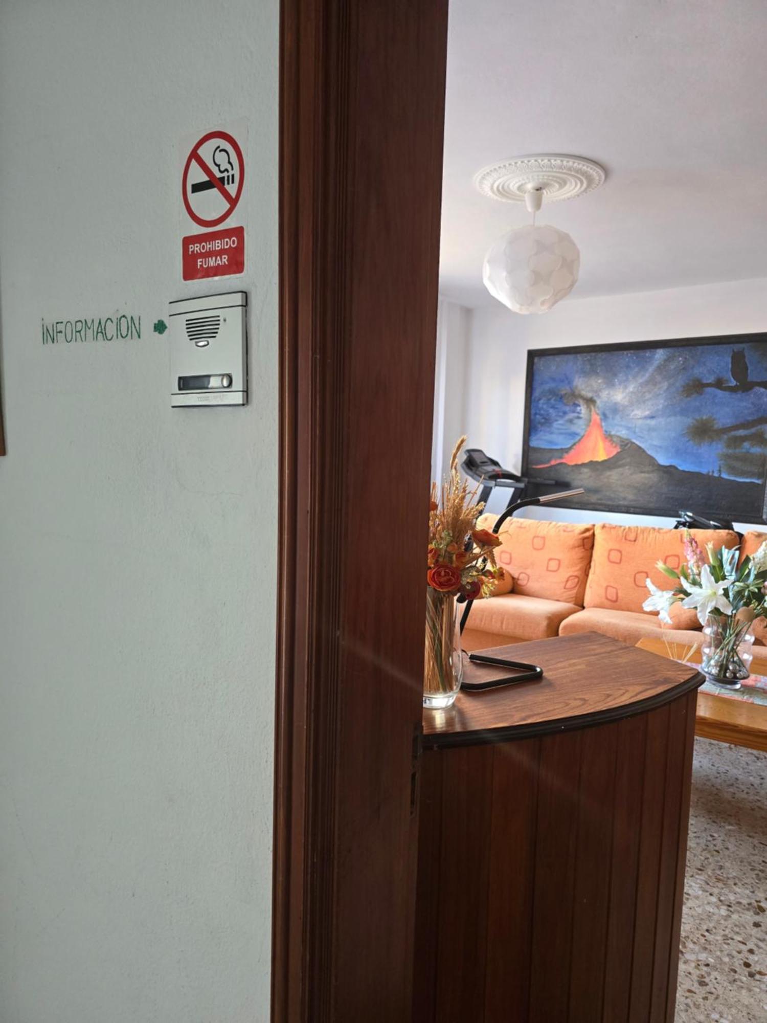 Apartamentos Los Volcanes Fuencaliente de la Palma Esterno foto