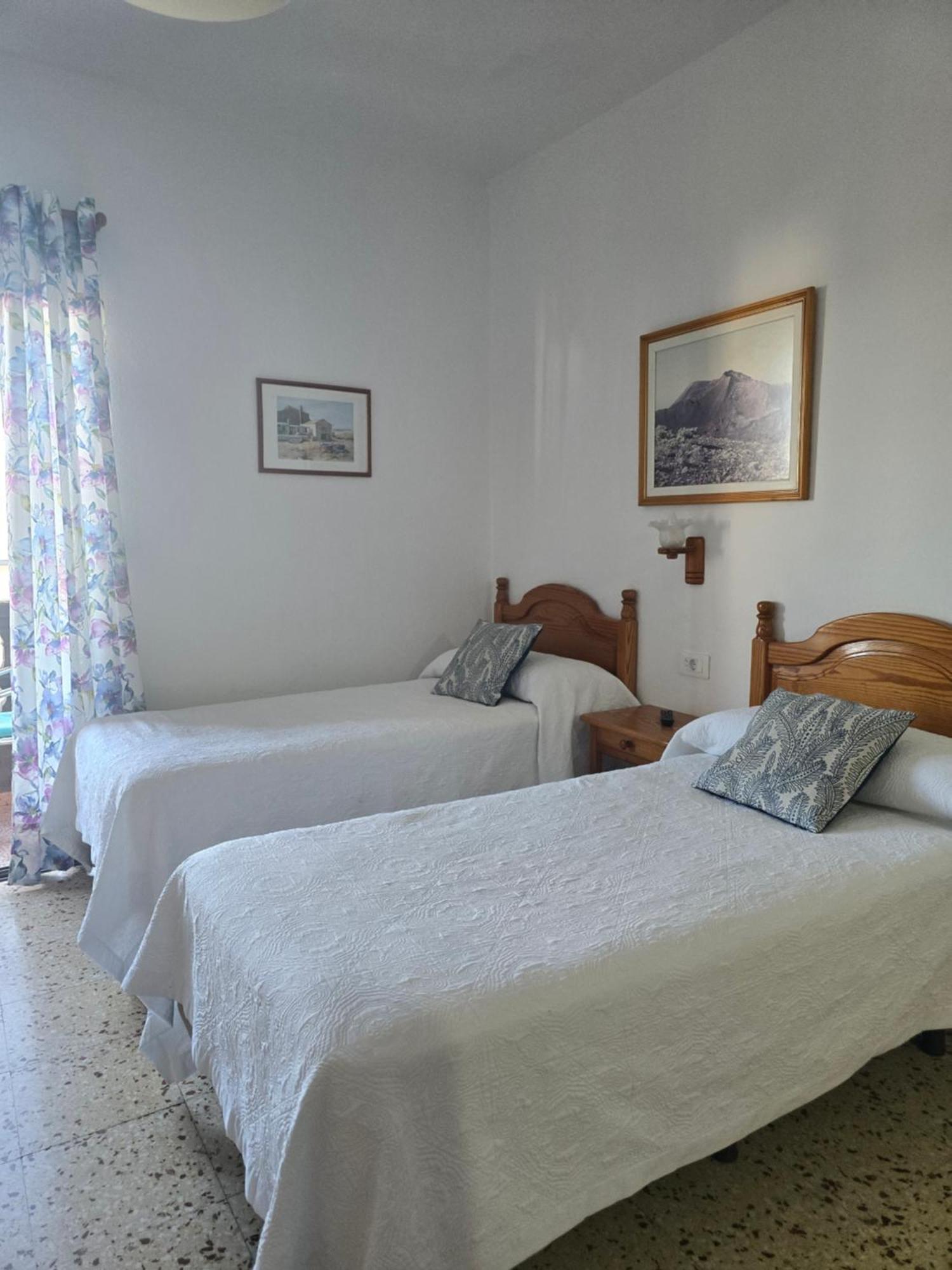 Apartamentos Los Volcanes Fuencaliente de la Palma Esterno foto