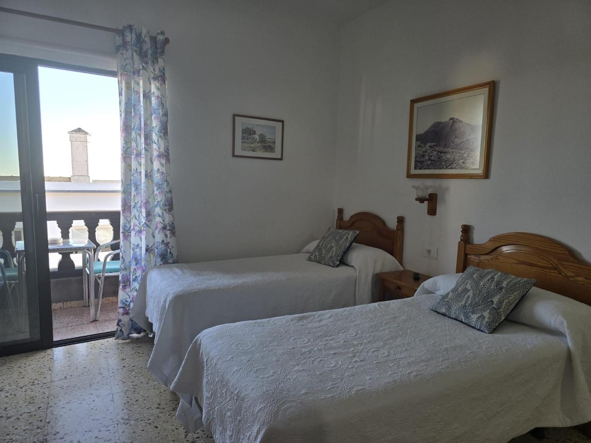 Apartamentos Los Volcanes Fuencaliente de la Palma Esterno foto